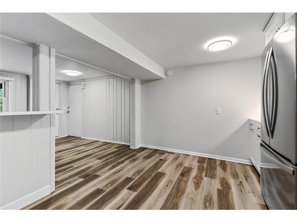 193 3rd Street #2 Excelsior MN 55331 6781893 image8