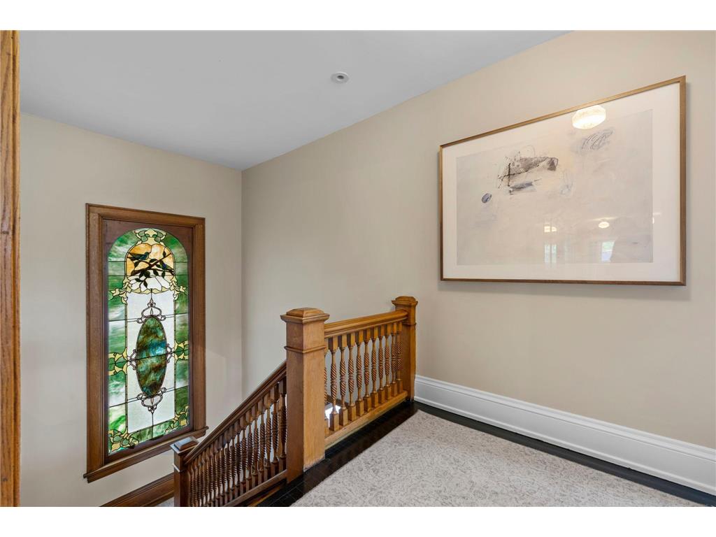 1930 Girard Avenue S Minneapolis MN 55403 7073960 image39
