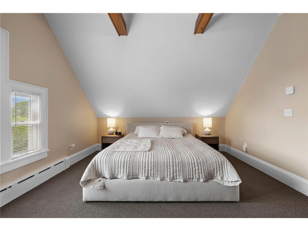 1930 Girard Avenue S Minneapolis MN 55403 7073960 image79