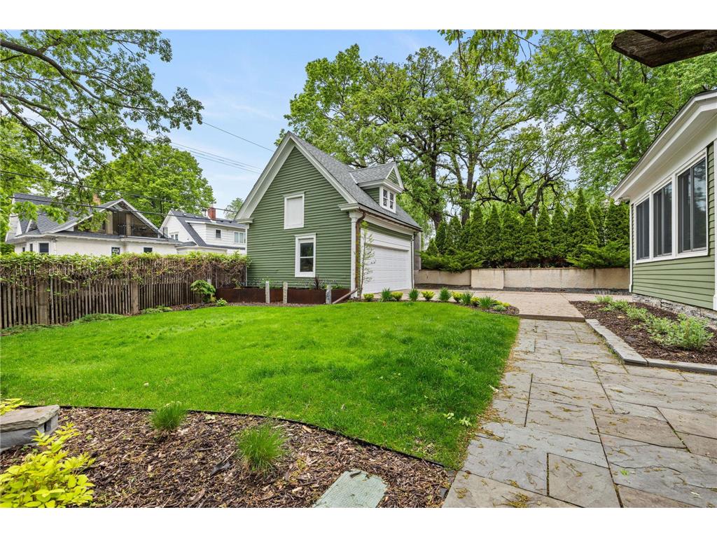 1930 Girard Avenue S Minneapolis MN 55403 7073960 image91
