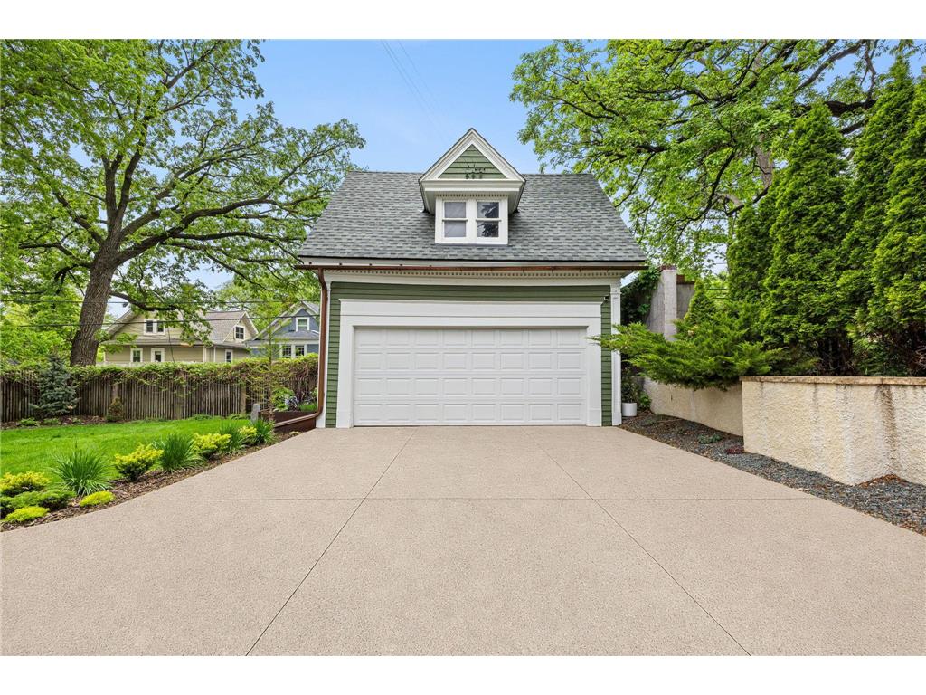 1930 Girard Avenue S Minneapolis MN 55403 7073960 image92