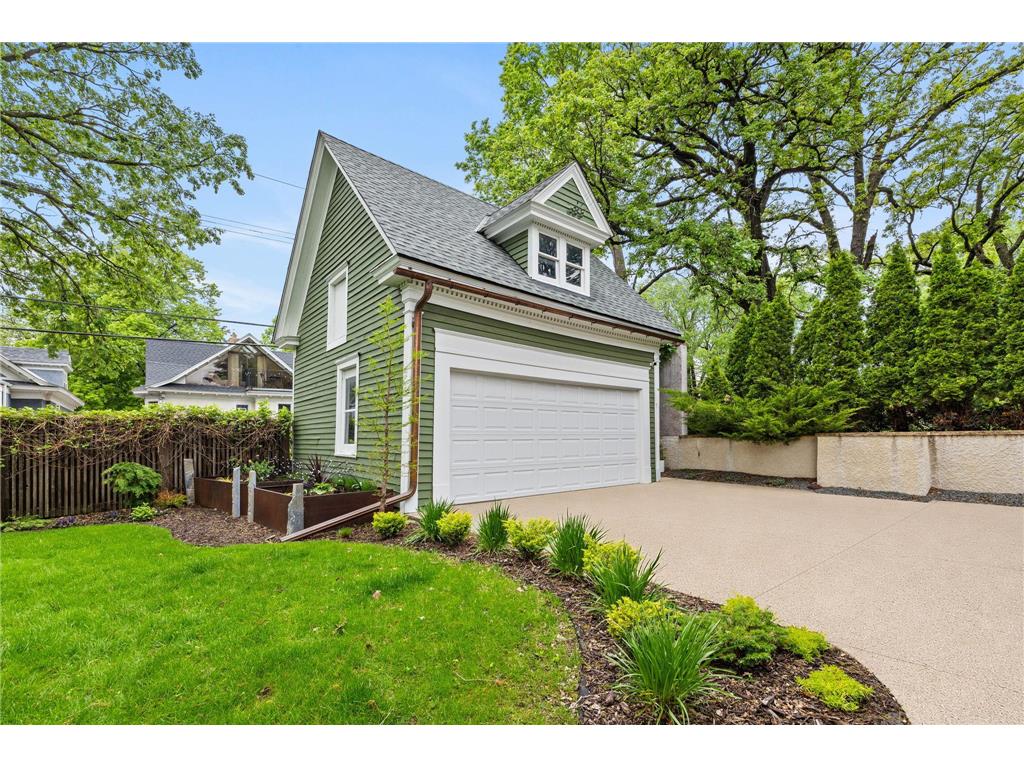 1930 Girard Avenue S Minneapolis MN 55403 7073960 image93