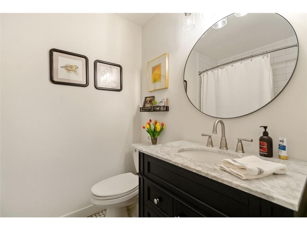 1930 Kingsview Lane N Plymouth MN 55447 7041621 image24