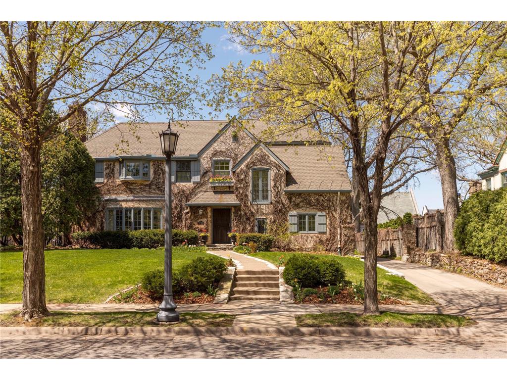 1930 Knox Avenue S Minneapolis MN 55403 7038053 image42