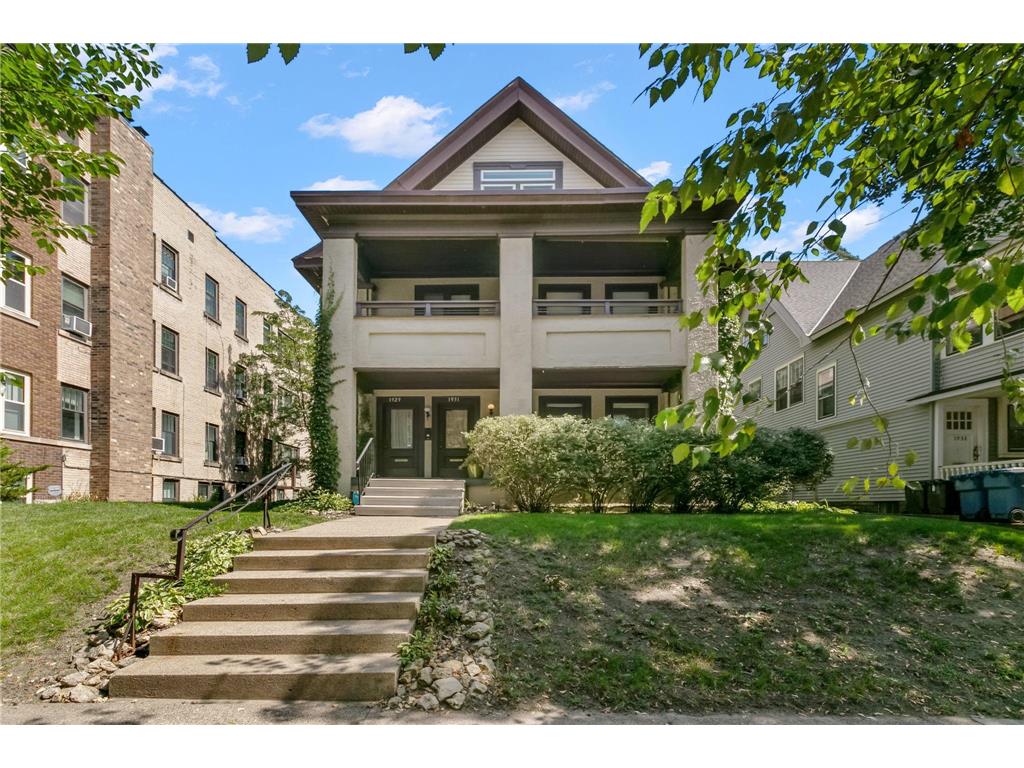 1931 Dupont Avenue S Minneapolis MN 55403 6425820 image1