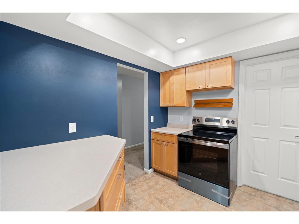 1931 Greenfield Lane SW #A Rochester MN 55902 - George Lake 6817991 image15