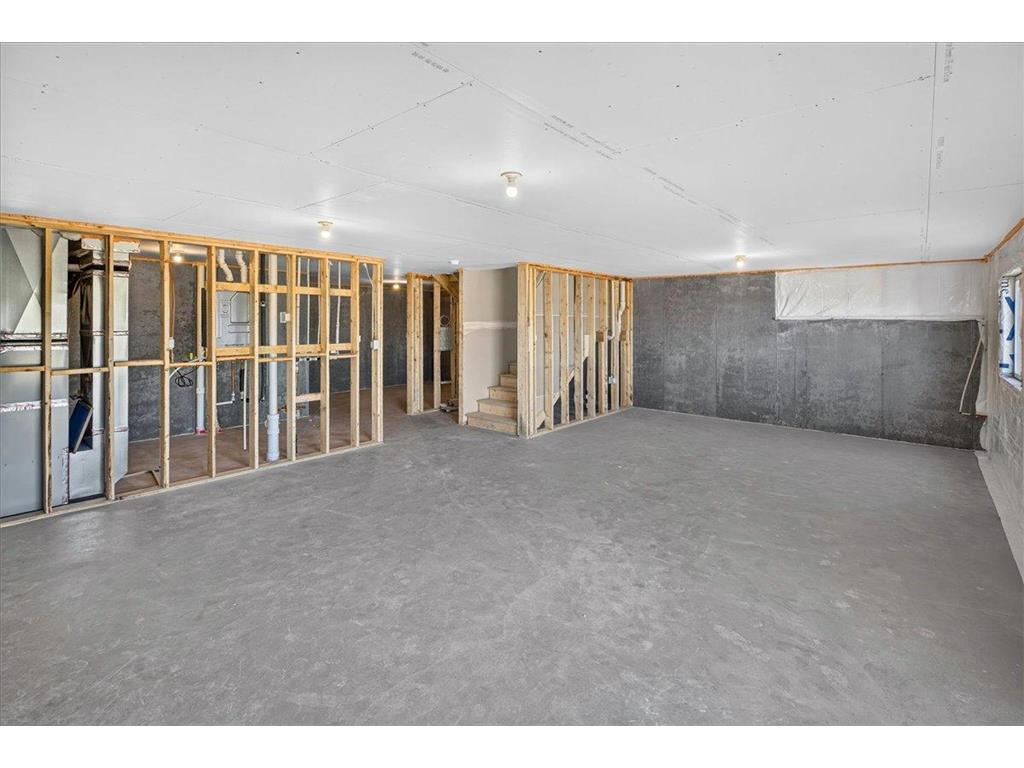 1931 Pierce Street SE Cambridge MN 55008 7104784 image35