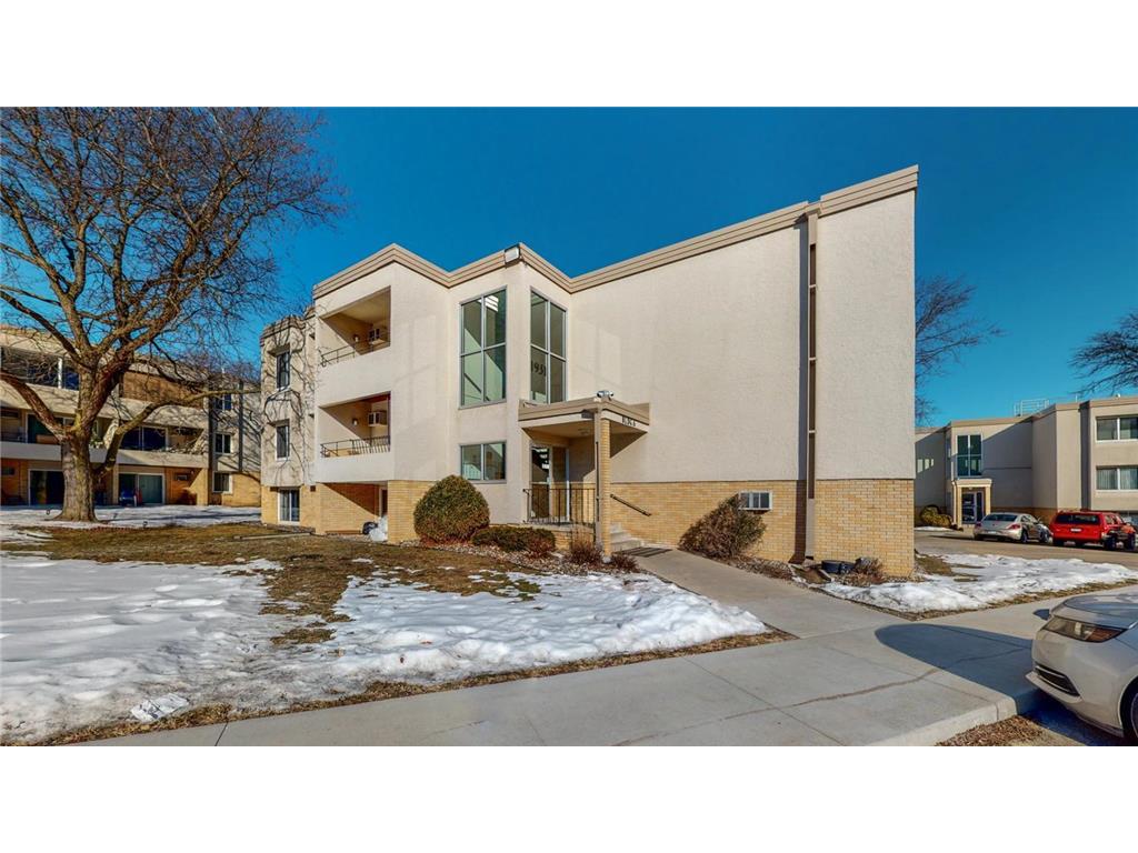 1931 Viking Drive NW 36, Rochester, MN, 55901 MLS 6330752 Edina