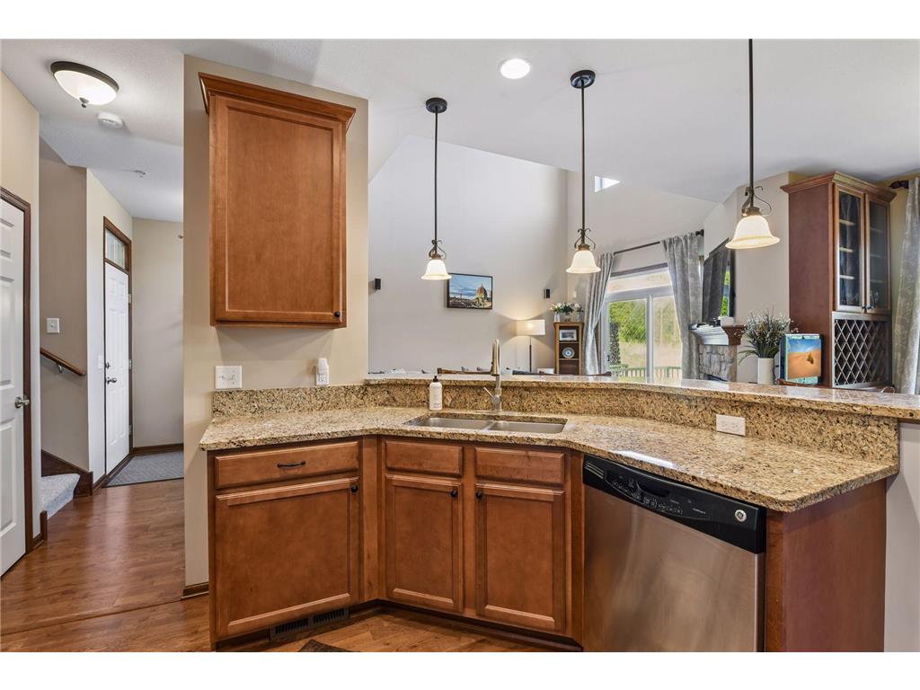 1932 Commonwealth Boulevard Chanhassen MN 55317 7066917 image10