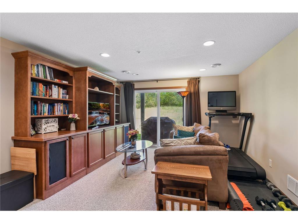 1932 Commonwealth Boulevard Chanhassen MN 55317 7066917 image33
