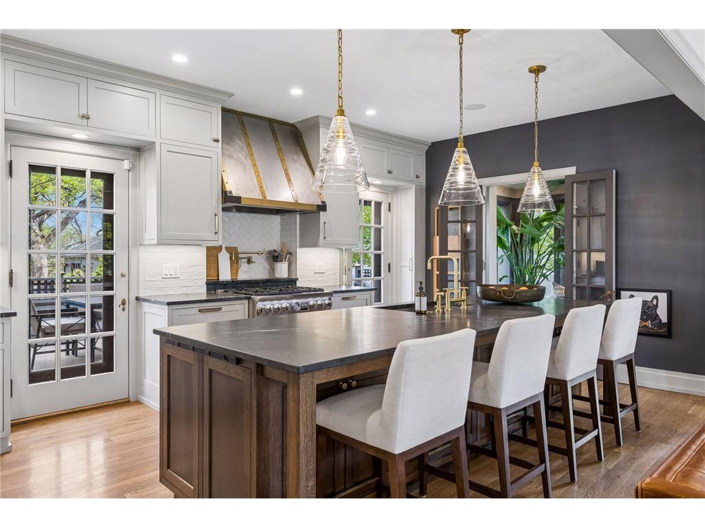 1932 Kenwood Parkway Minneapolis MN 55405 7072371 image16