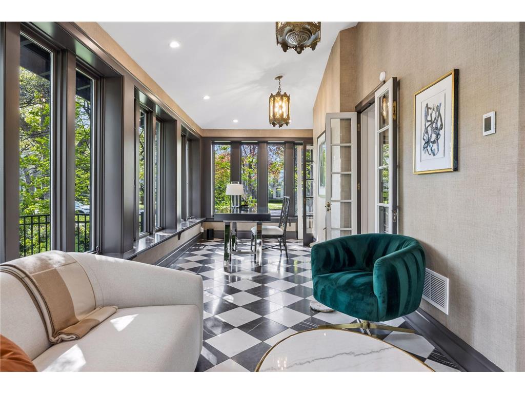 1932 Kenwood Parkway Minneapolis MN 55405 7072371 image30
