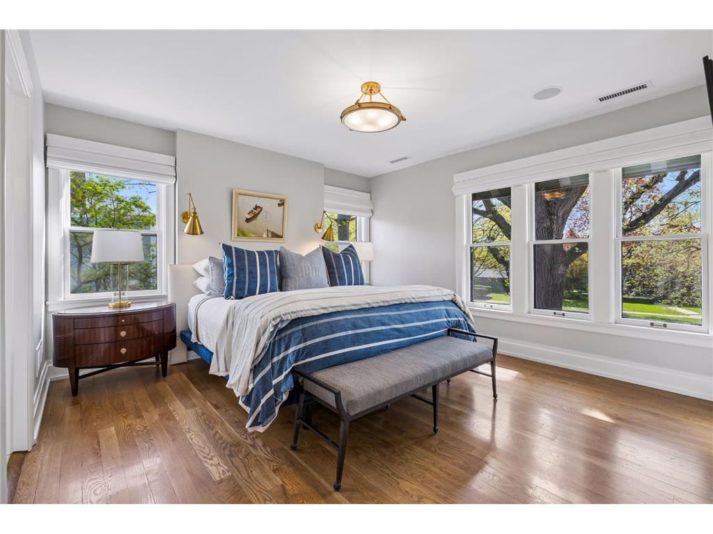 1932 Kenwood Parkway Minneapolis MN 55405 7072371 image36