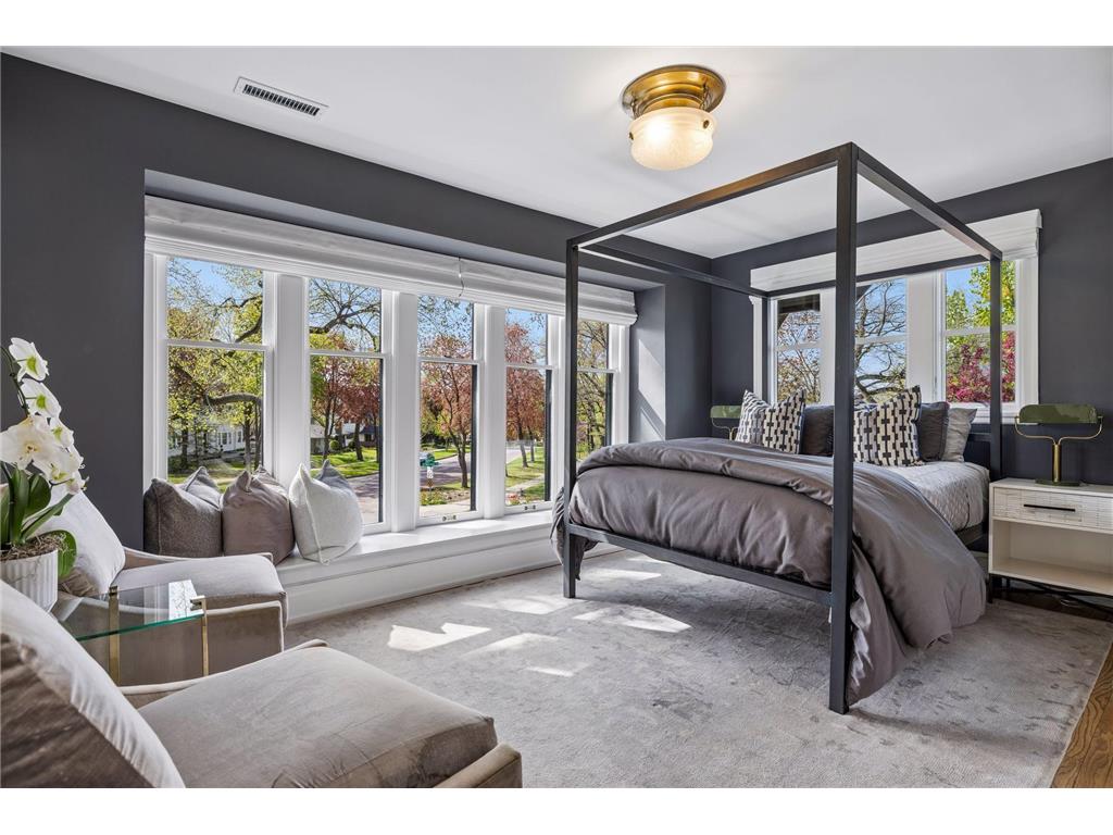 1932 Kenwood Parkway Minneapolis MN 55405 7072371 image46