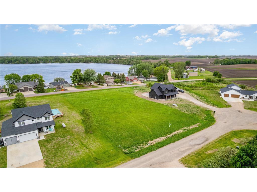 19329 Lake Volney Circle Le Center MN 56057 - Volney 6670413 image2