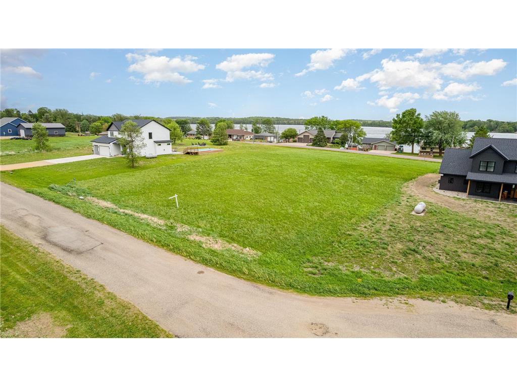 19329 Lake Volney Circle Le Center MN 56057 - Volney 6670413 image9
