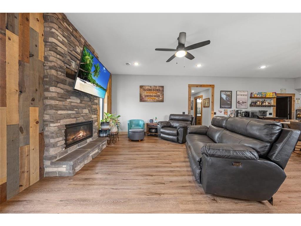 1933 4th Avenue Baldwin WI 54002 7028630 image10