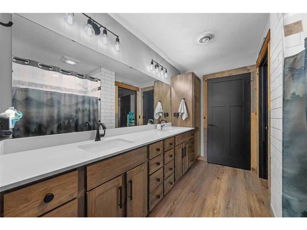 1933 4th Avenue Baldwin WI 54002 7028630 image14