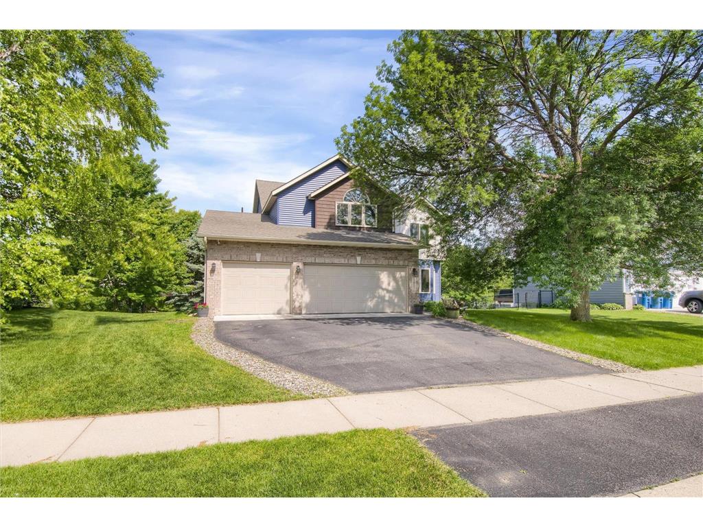 1933 Cardinal Drive Shakopee MN 55379 6506638 image1