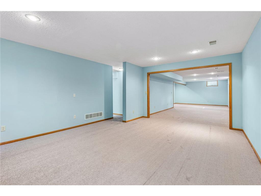1933 Charlton Street West Saint Paul MN 55118 7081218 image35