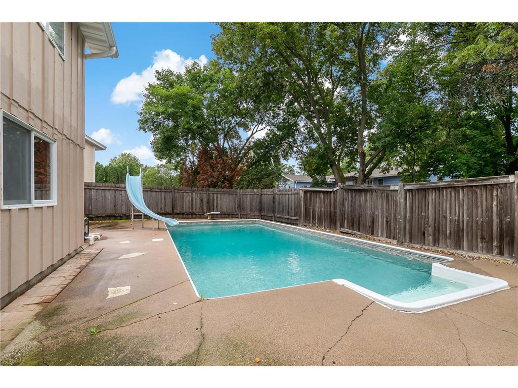1933 Davis Court Shakopee MN 55379 7049188 image53