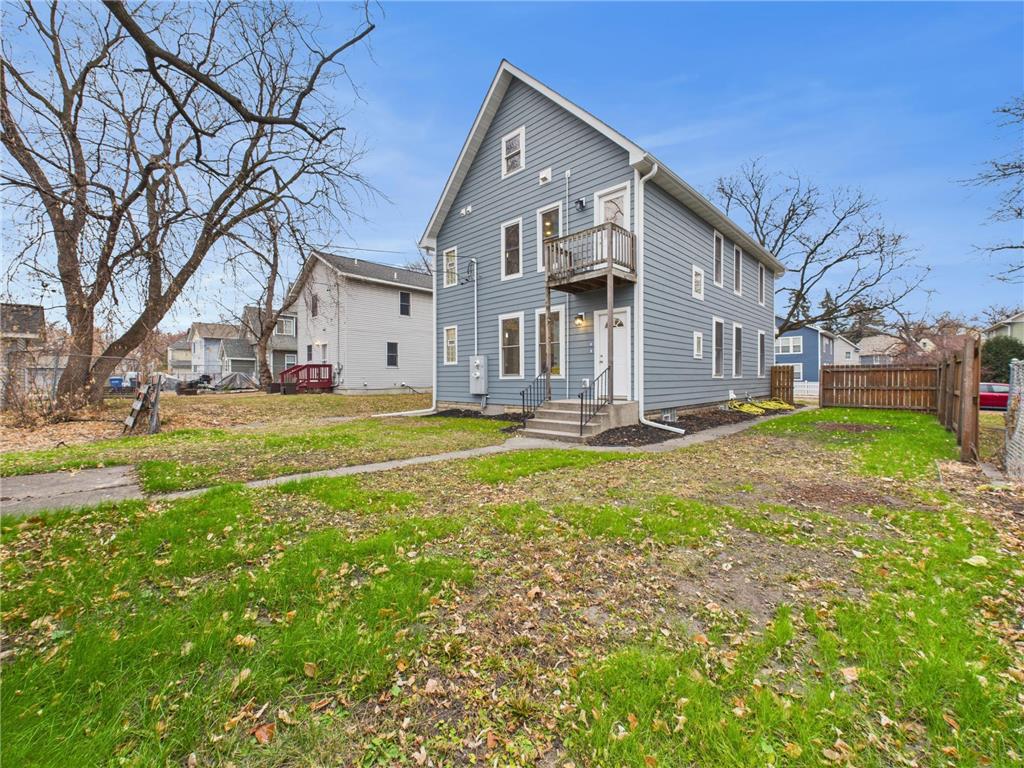 1933 Hillside Avenue N Minneapolis MN 55411 6821673 image11