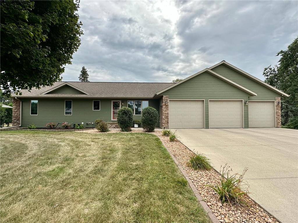 1933 Woodland Court Worthington MN 56187 6430441 image1
