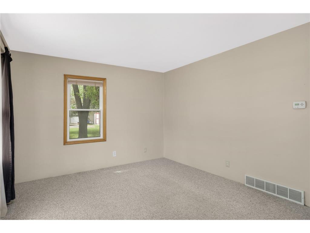 1935 55th Street E Inver Grove Heights MN 55077 7069757 image7
