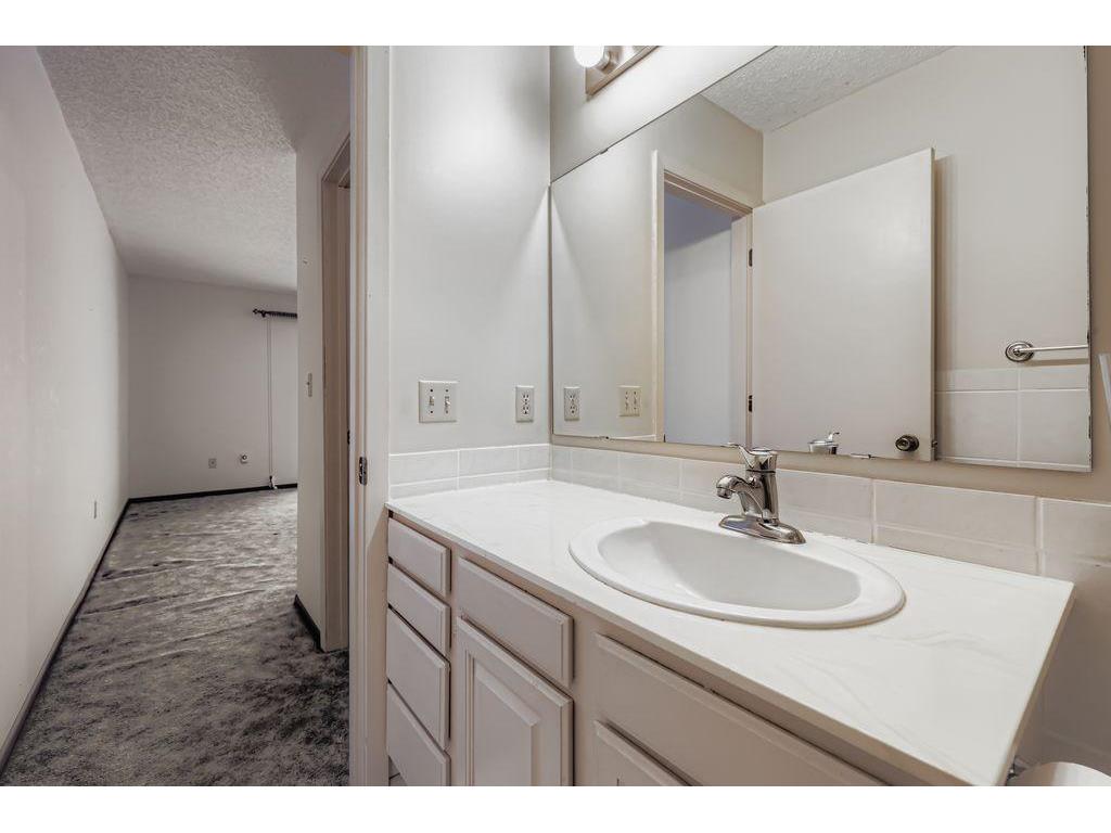1935 Harbor Lane N Plymouth MN 55447 6816622 image18