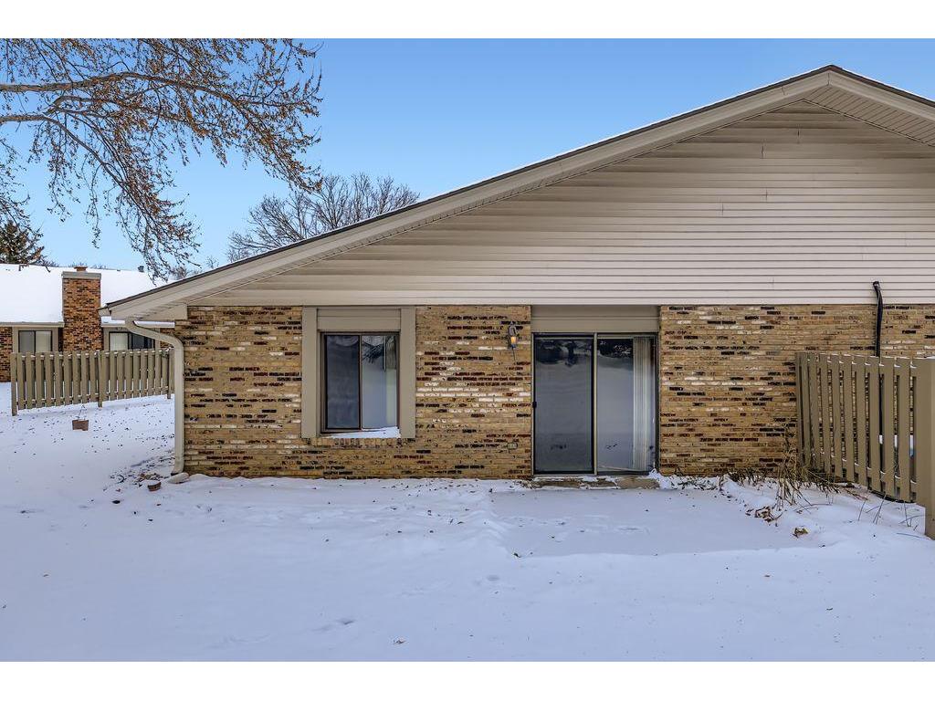 1935 Harbor Lane N Plymouth MN 55447 6816622 image26