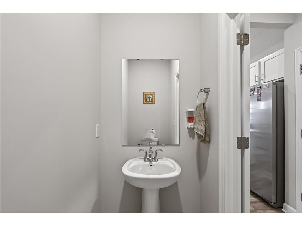 1935 Prospect Lane Carver MN 55315 7003341 image13