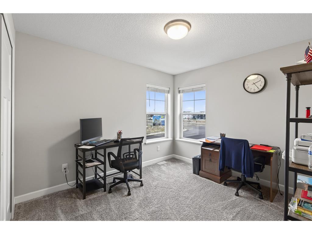 1935 Prospect Lane Carver MN 55315 7003341 image20