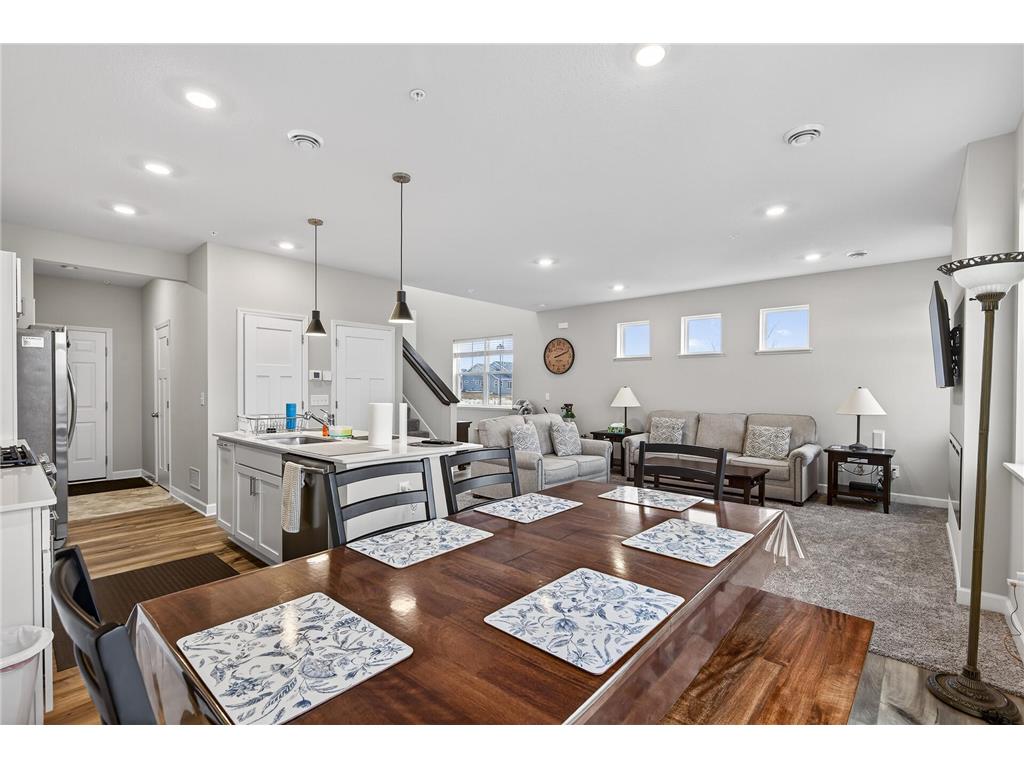 1935 Prospect Lane Carver MN 55315 7003341 image7