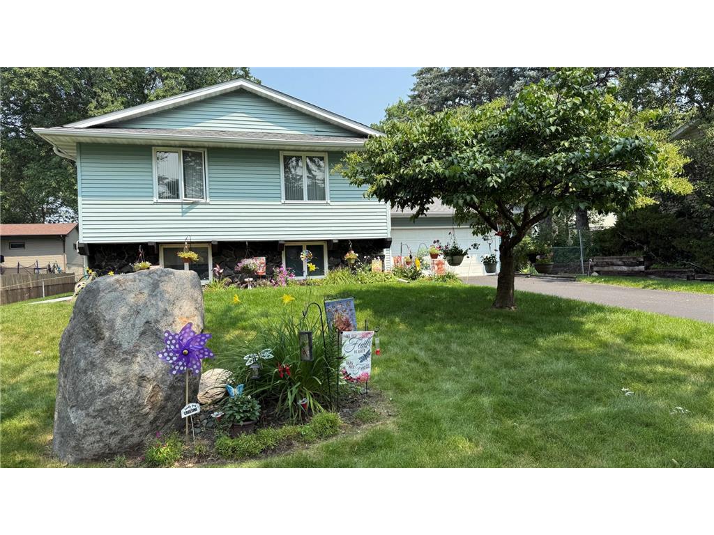 1935 Warbler Lane Saint Paul MN 55119 6776038 image1