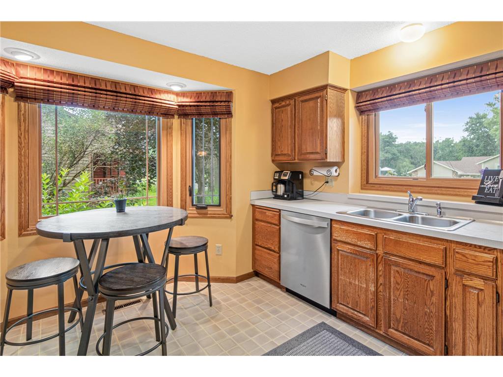 1936 121st Avenue NE Blaine MN 55449 6777544 image2