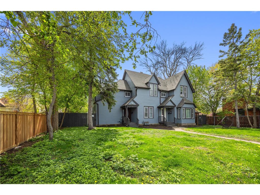1936-1938 Roblyn Avenue Saint Paul MN 55104 7041589 image1