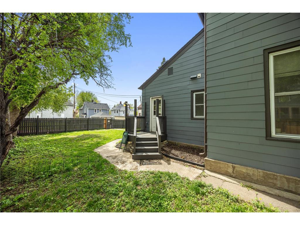 1936-1938 Roblyn Avenue Saint Paul MN 55104 7041589 image36