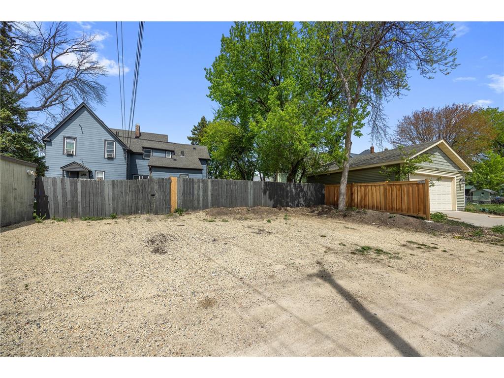 1936-1938 Roblyn Avenue Saint Paul MN 55104 7041589 image44