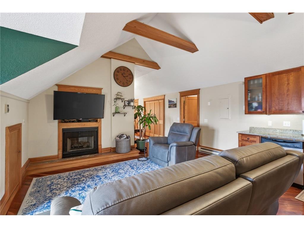 1936 Aldrich Avenue S #E301 Minneapolis MN 55403 7050149 image2