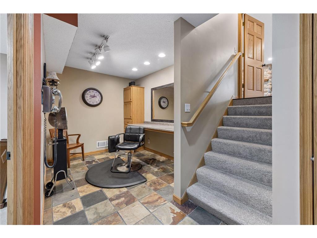 1936 Clearwater Road Waconia MN 55387 7055031 image28