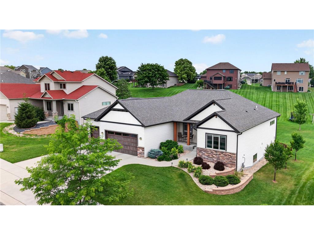 1936 Kerry Drive NE Rochester MN 55906 7107123 image1