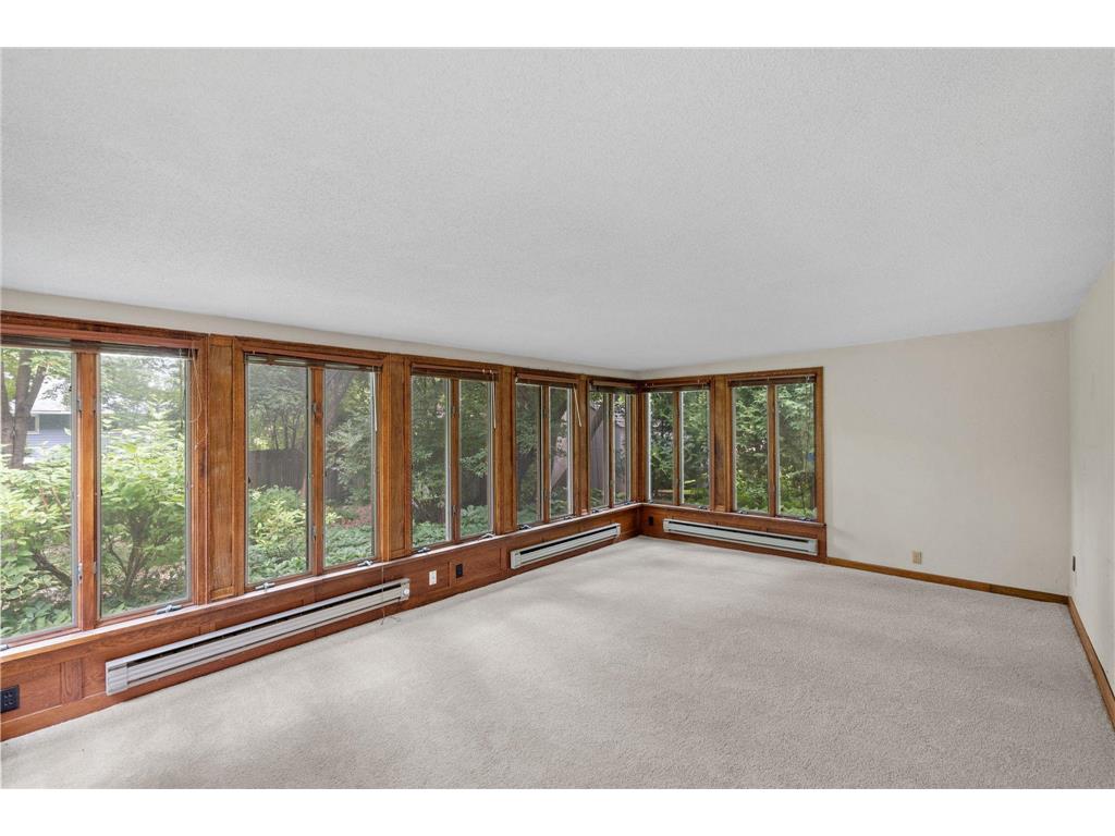 1937 Autumn Street Falcon Heights MN 55113 7070898 image10