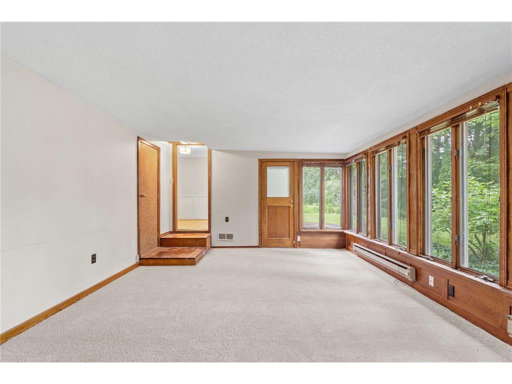 1937 Autumn Street Falcon Heights MN 55113 7070898 image13