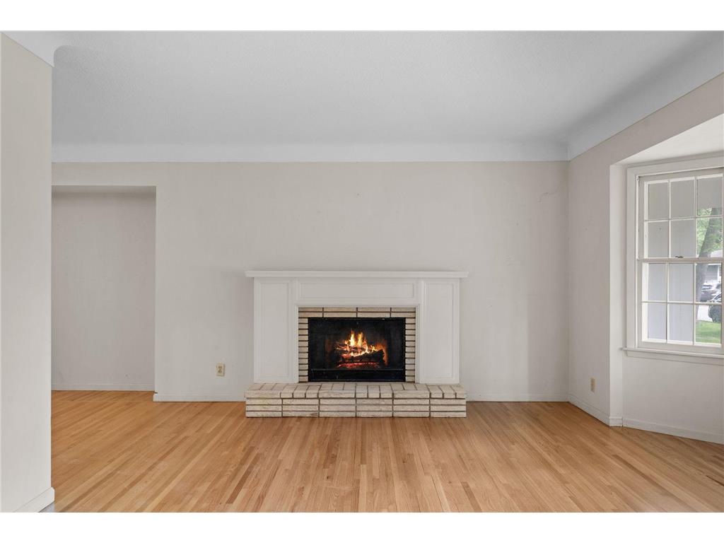 1937 Autumn Street Falcon Heights MN 55113 7070898 image7