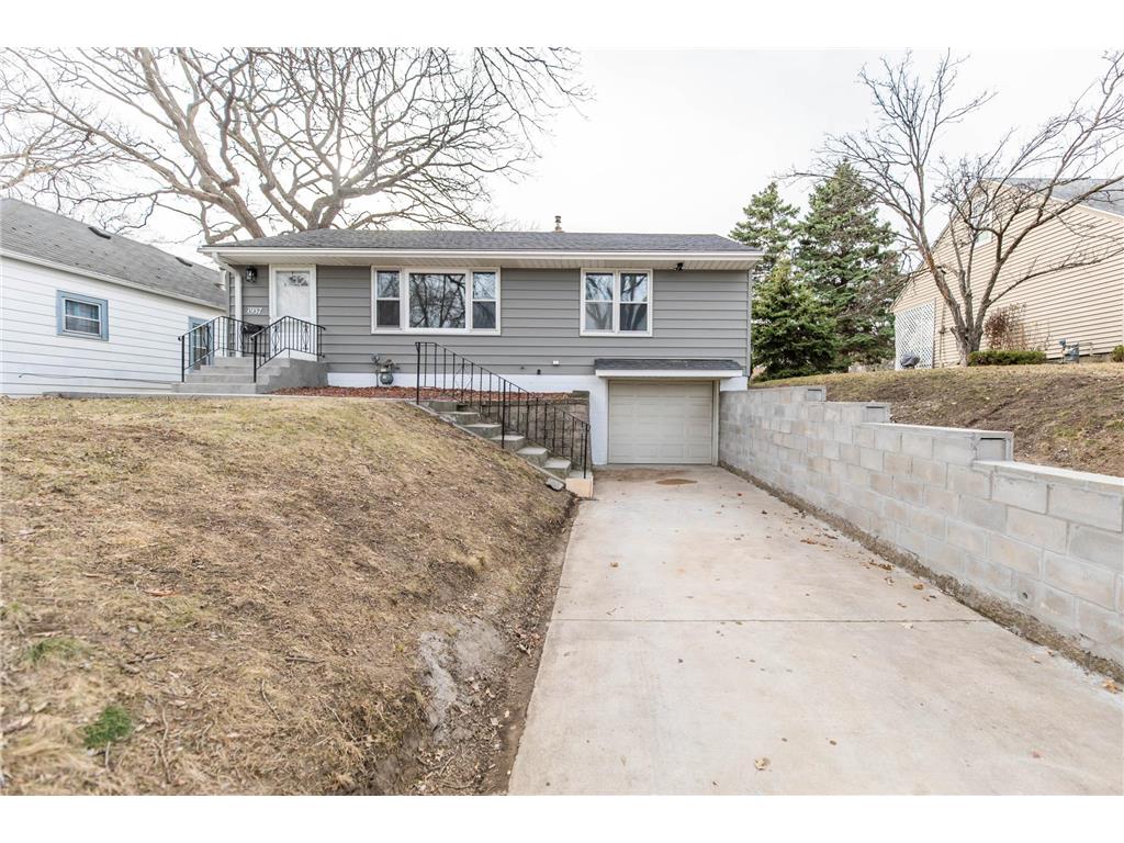 1937 Carl Street Lauderdale MN 55113 6501607 image1