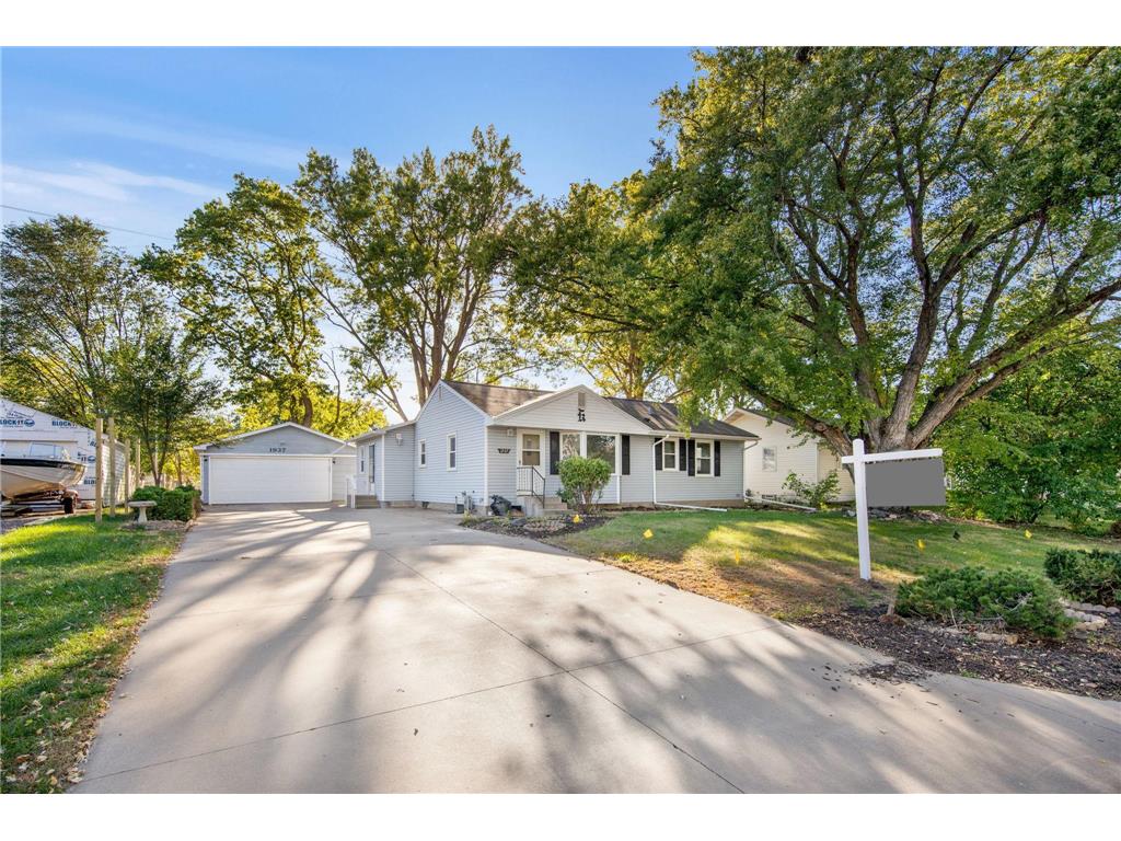 1937 Longview Drive New Brighton MN 55112 6794543 image1
