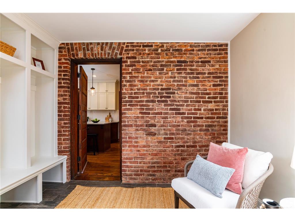 1937 Selby Avenue Saint Paul MN 55104 7089534 image21
