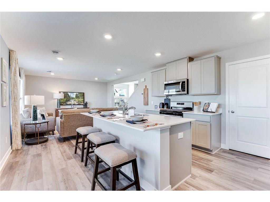 19375 137th Avenue N Rogers MN 55374 7056935 image1