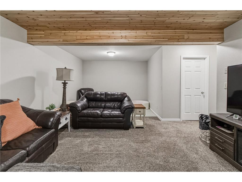 1938 53rd Avenue S Fargo ND 58104 7096011 image24
