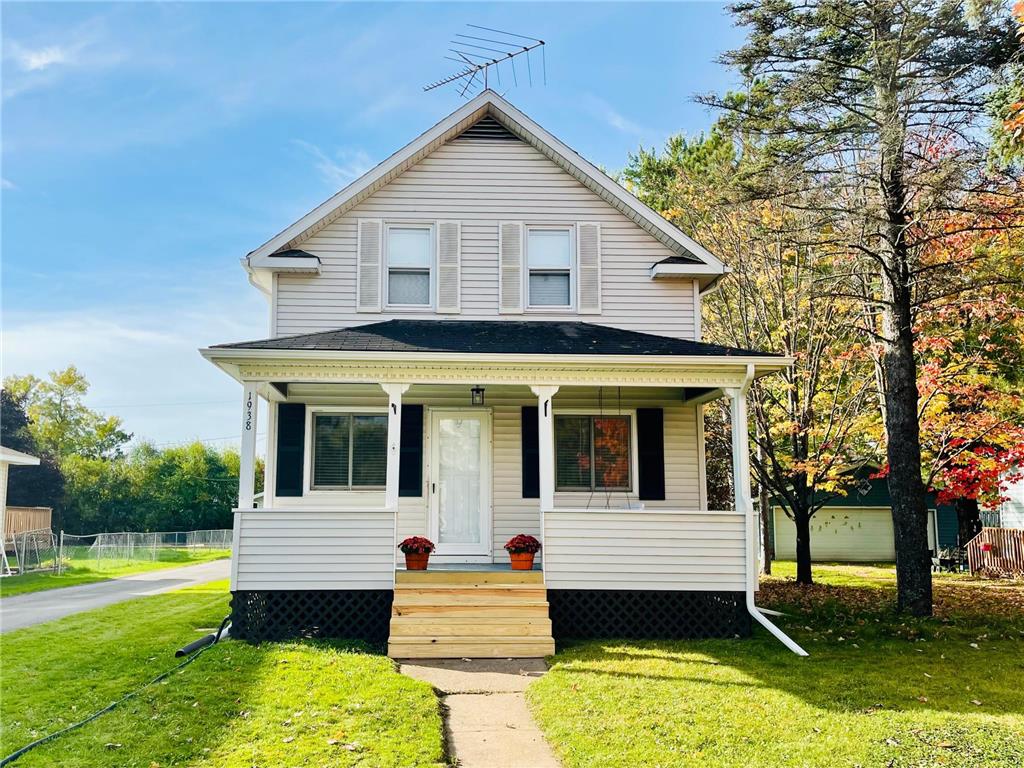 1938 E 26th Street Hibbing MN 55746 6792325 image1